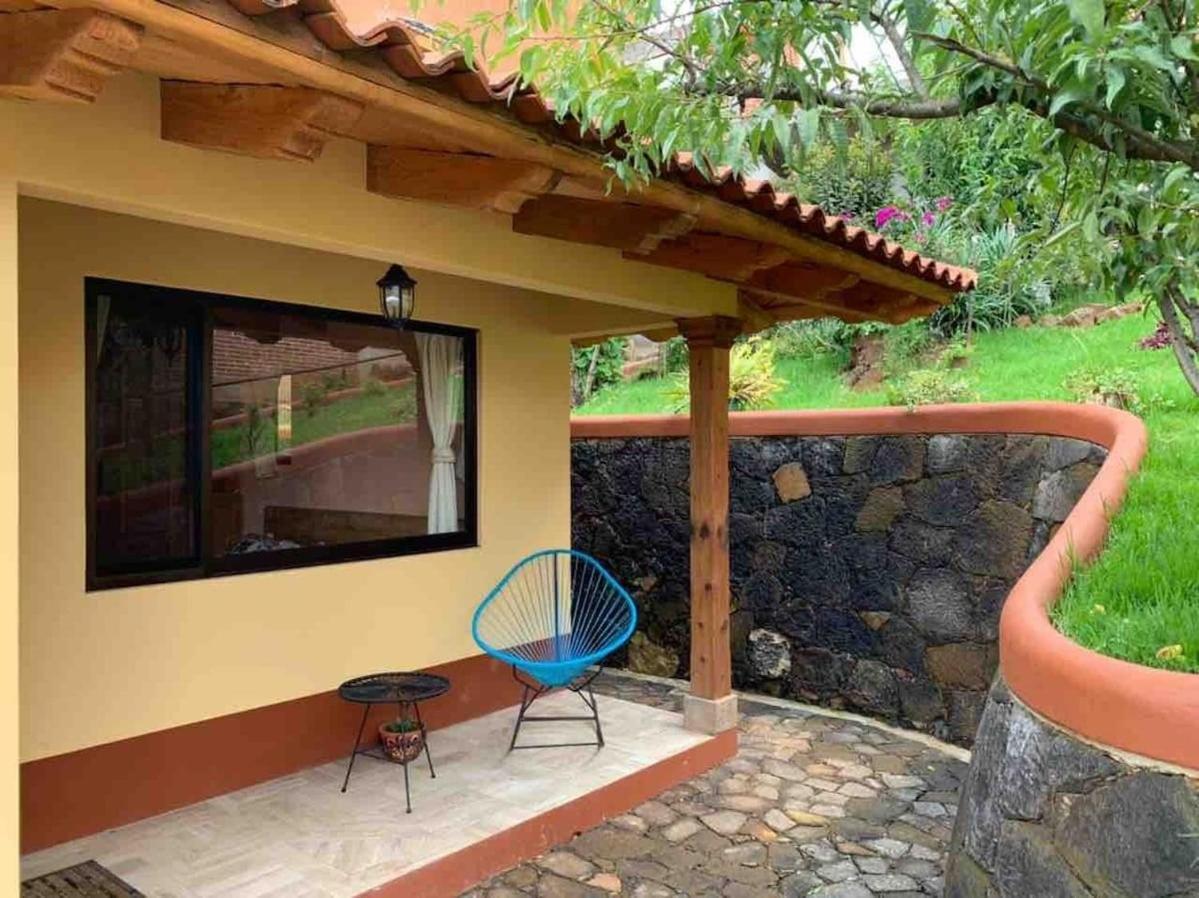 ホテル Brisas De Sol パツクアロ エクステリア 写真